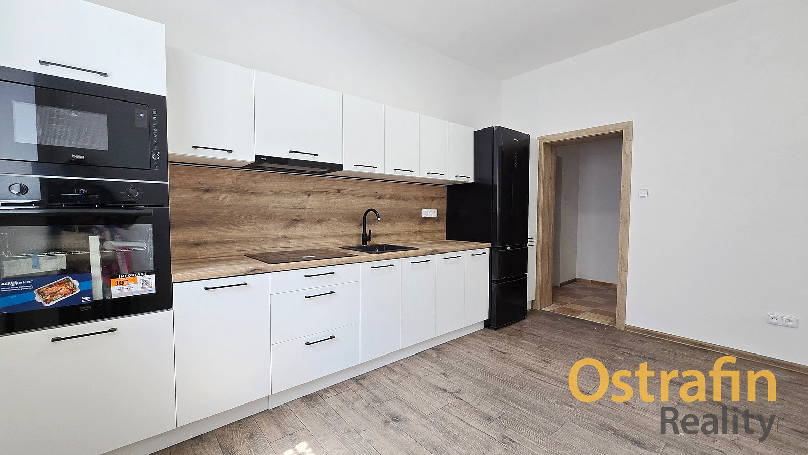 Pronájem kanceláře 90 m² – fotografie 5