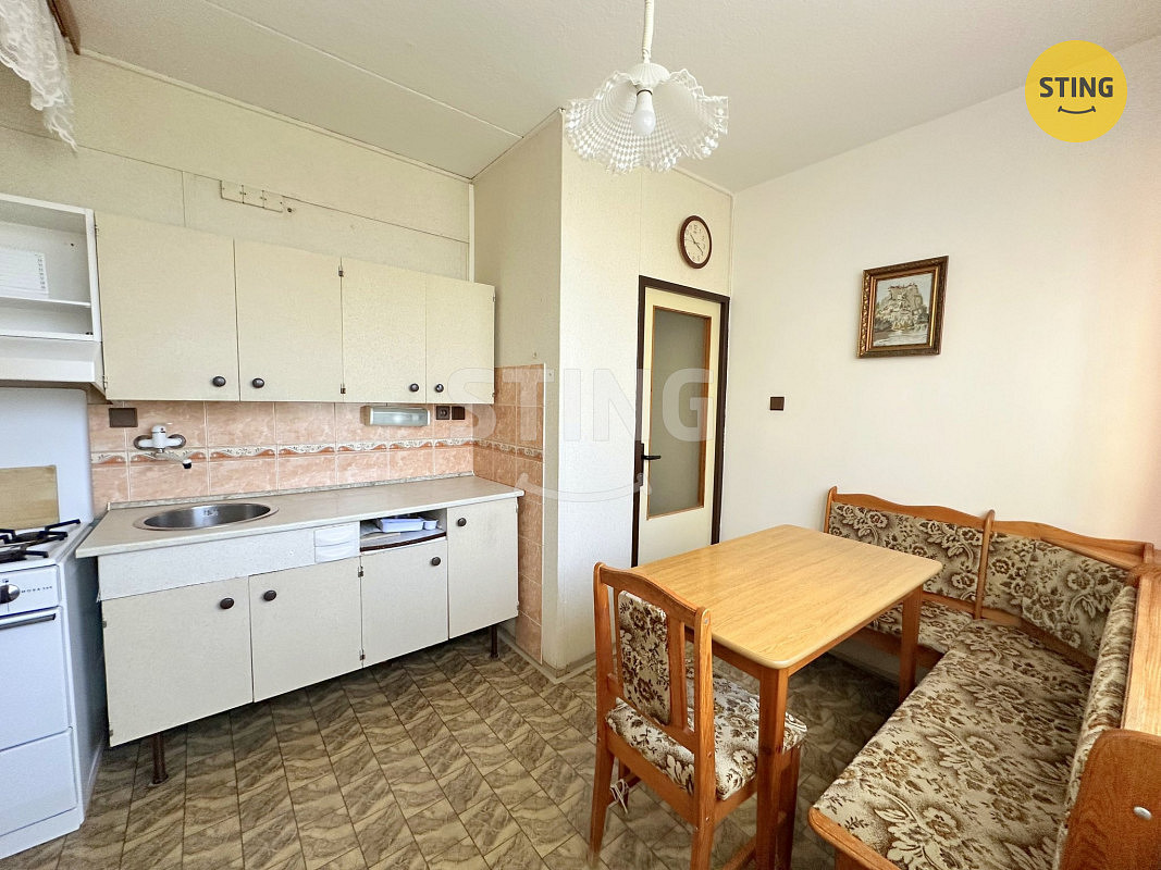 Pronájem bytu 1+1 32 m² – fotografie 2