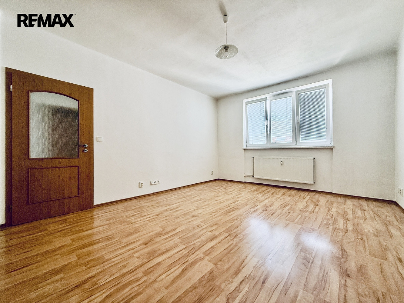 Pronájem bytu 2+kk 42 m² - Widok 4