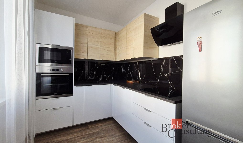 Pronájem bytu 2+kk 50 m², Ostrava – náhled fotky 2