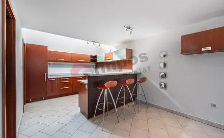 Pronájem bytu 3+kk 105 m²