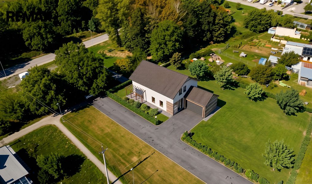 Prodej stavebního pozemku 2 330 m², Milešovice – náhled fotky 26