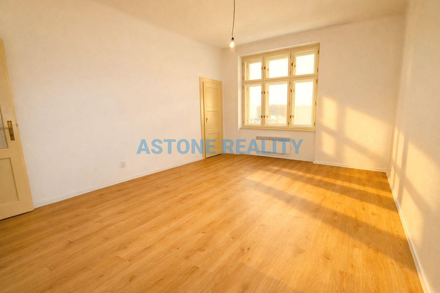 Pronájem bytu 2+kk 58 m² — photo 4