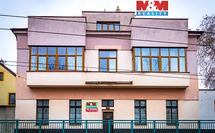 Prodej obchodních prostor 2 102 m², Jana Palacha, Pardubice - Zelené Předměstí