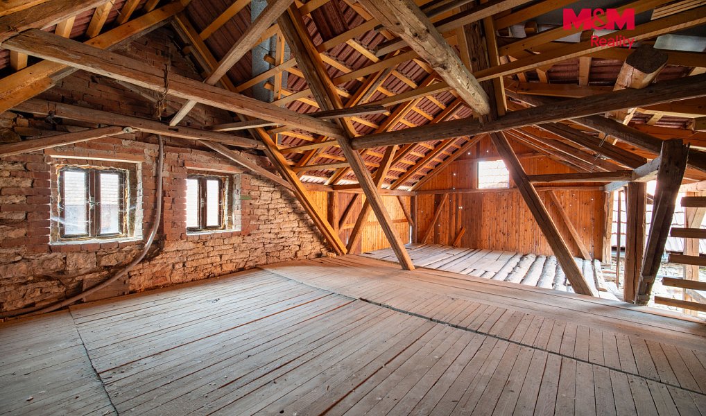 Prodej domu 164 m² s pozemkem 626 m², Makov – náhled fotky 21