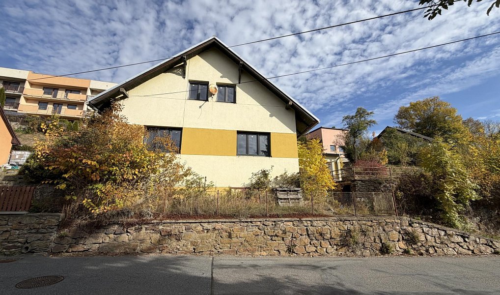 Prodej domu 190 m² s pozemkem 860 m², Bystřice nad Pernštejnem – náhled fotky 3