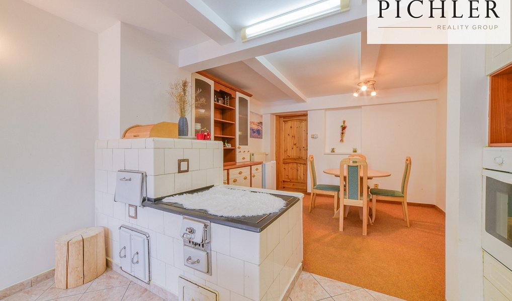 Prodej domu 341 m² s pozemkem 424 m², Stříbrná – náhled fotky 18