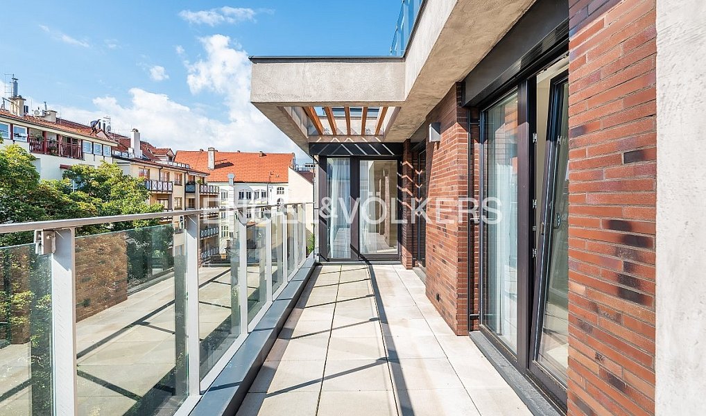 Prodej bytu 4+kk 110 m², Praha – náhled fotky 2