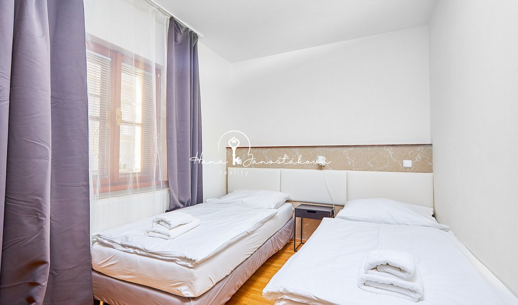 Prodej ubytovacího objektu 270 m², Český Krumlov – náhled fotky 22