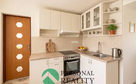 Prodej domu 161 m² s pozemkem 245 m², Liehmannova, Zlonice, okres Kladno