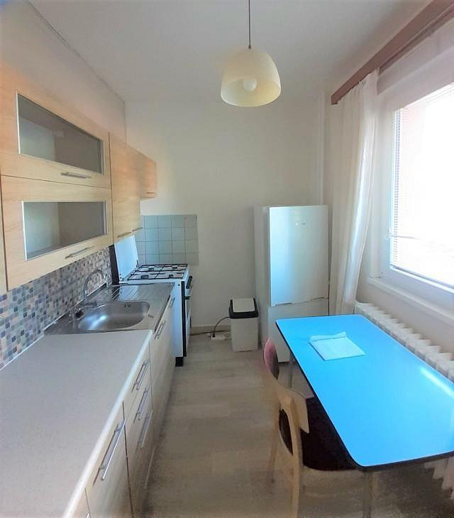 Pronájem bytu 1+1 36 m² — photo 2