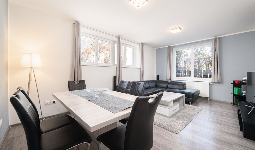 Prodej domu 160 m² s pozemkem 143 m², Brno – náhled fotky 2
