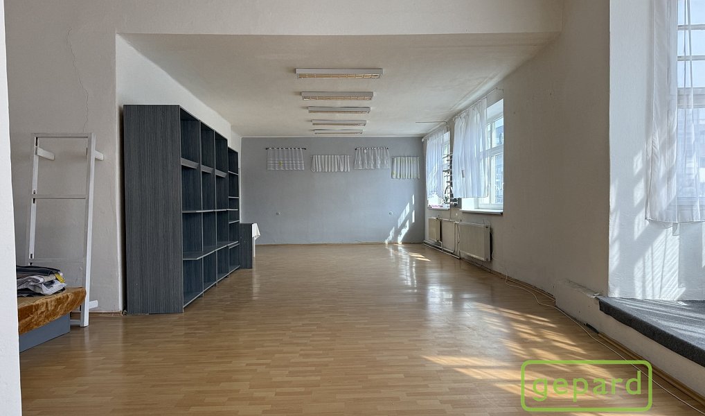 Pronájem obchodních prostor 84 m², Šternberk – náhled fotky 2