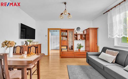 Prodej bytu 3+kk 64 m², Rakouská, Milovice - Mladá, okres Nymburk