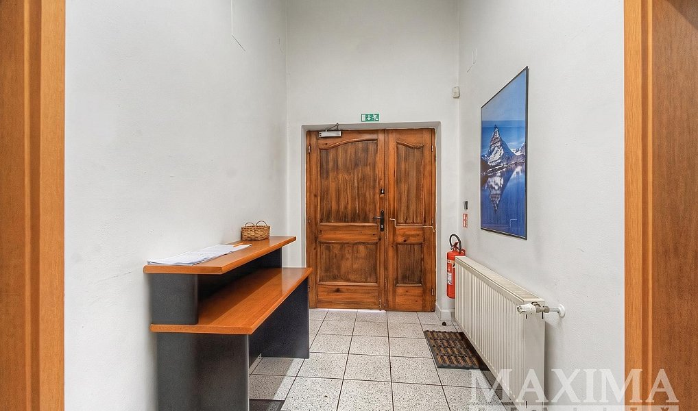 Prodej domu 250 m² s pozemkem 1 117 m², Praha – náhled fotky 9