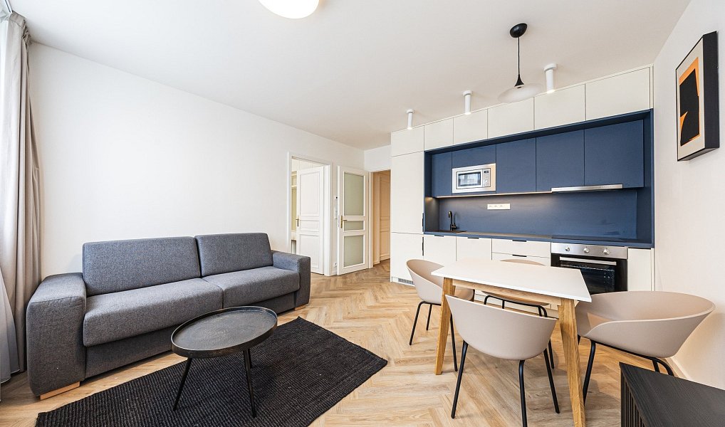 Pronájem bytu 2+kk 43 m², Praha – náhled fotky 2