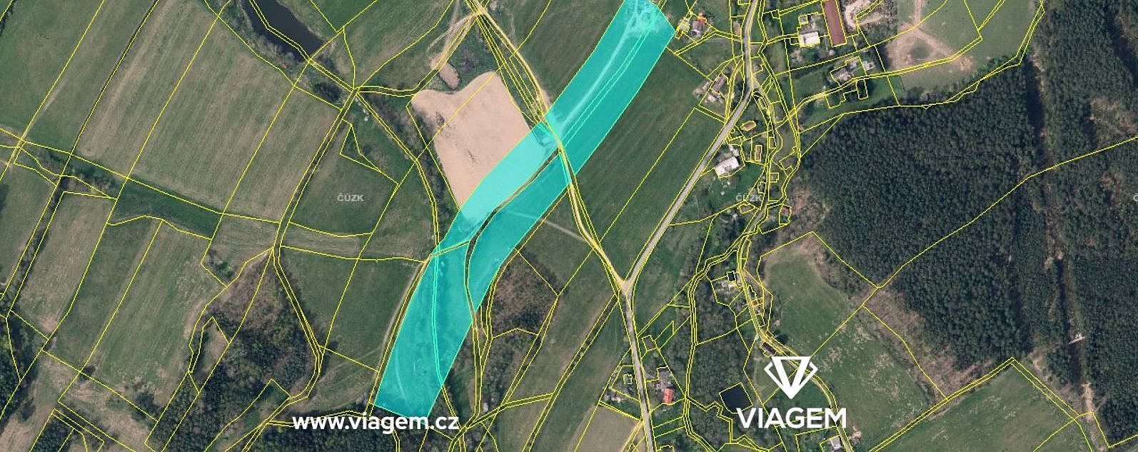 Prodej pole 8 430 m²