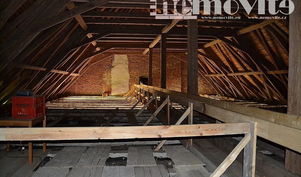 Prodej domu 11 429 m² s pozemkem 31 573 m², Hatín – náhled fotky 25