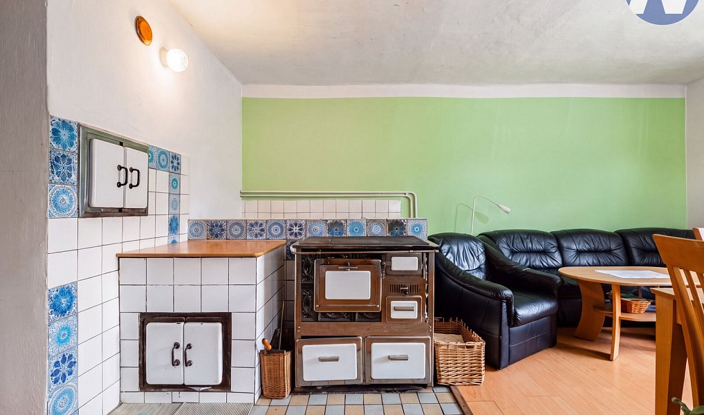 Prodej domu 172 m² s pozemkem 1 212 m², Slabčice – náhled fotky 5