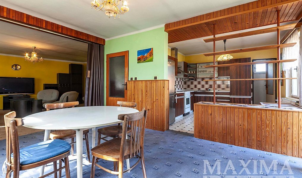 Prodej domu 244 m² s pozemkem 503 m², Městec Králové – náhled fotky 4