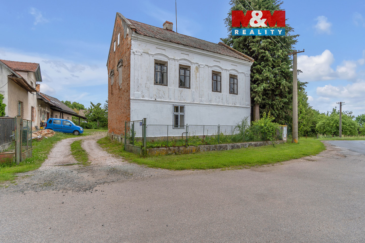 Prodej domu 100 m² s pozemkem 885 m²