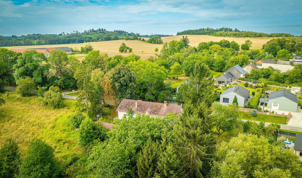 Prodej domu 230 m² s pozemkem 1 602 m², Jihlava – náhled fotky 12