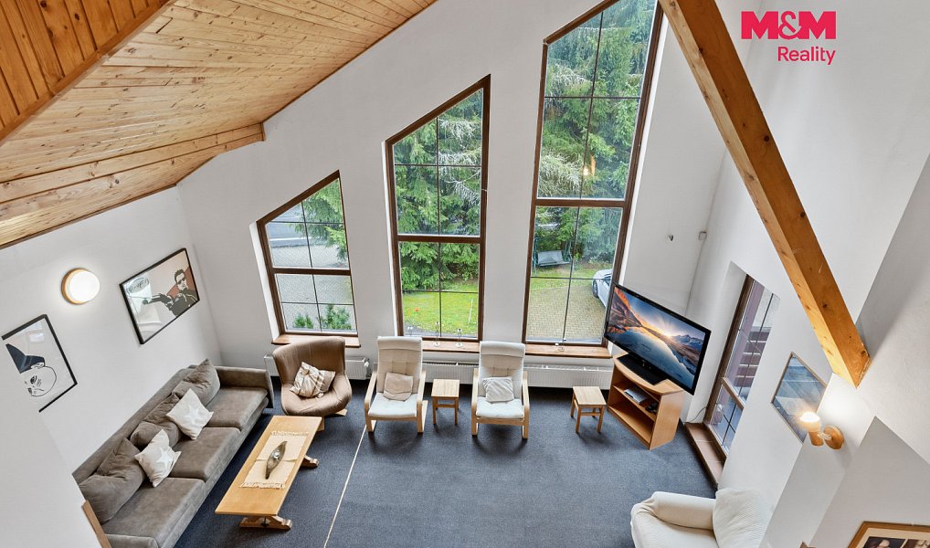 Prodej ubytovacího objektu 341 m², Harrachov – náhled fotky 3
