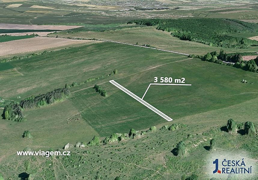 Prodej pole 895 m² – fotografie 2