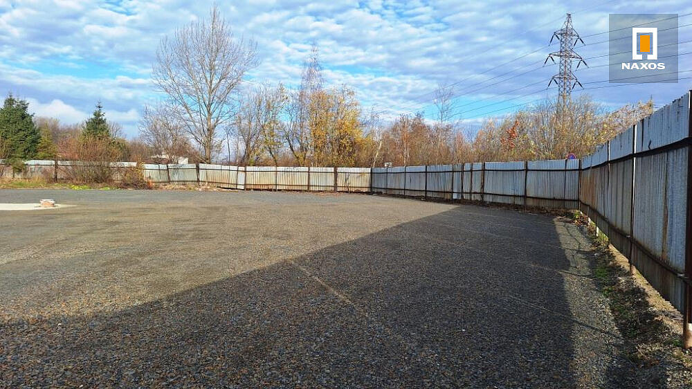 Pronájem komerčního pozemku 1 450 m² – pohled 3