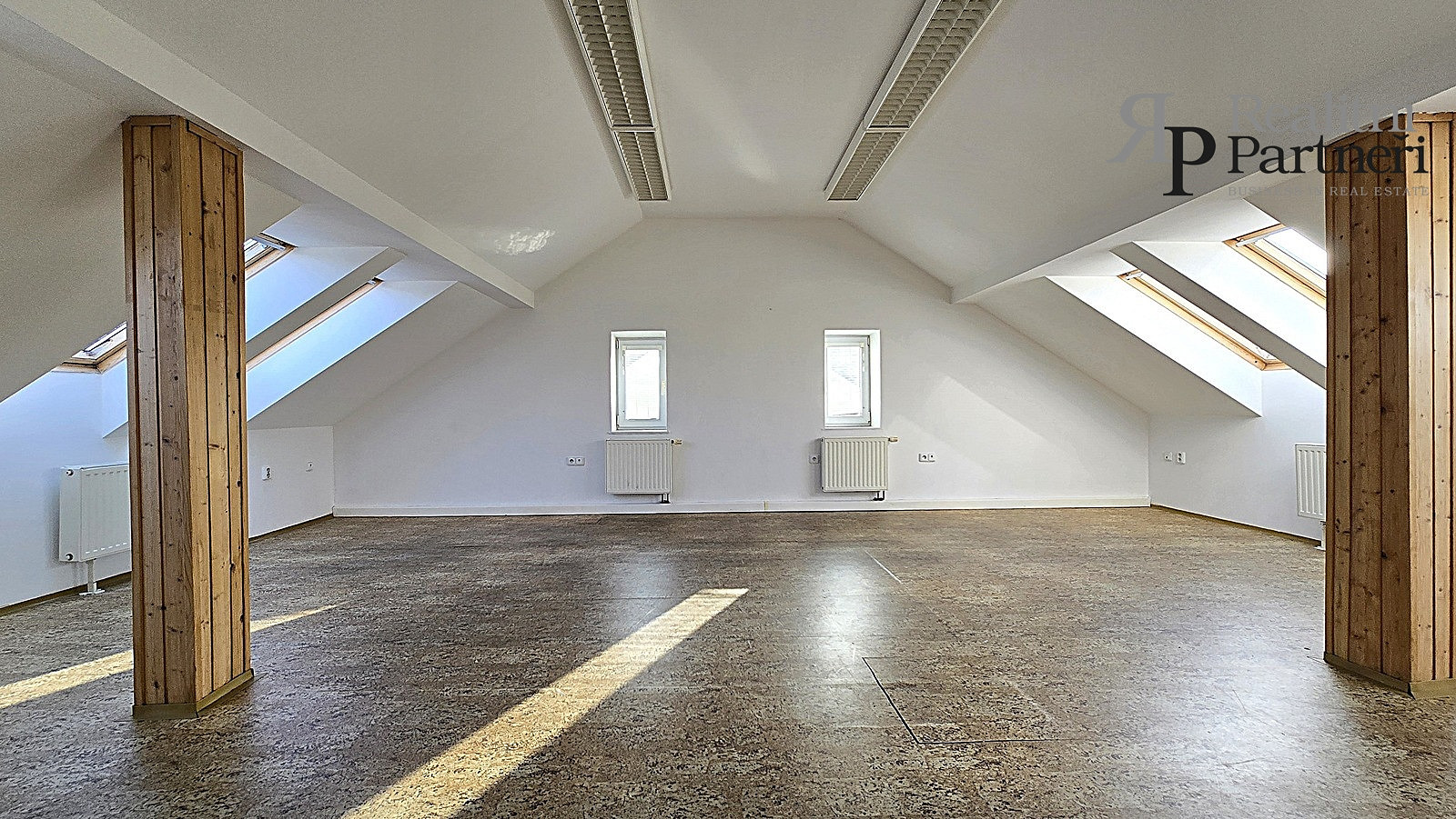Pronájem kanceláře 56 m²