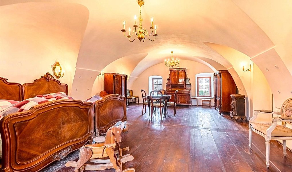 Prodej domu 400 m² s pozemkem 4 364 m², Moravská Třebová – náhled fotky 23
