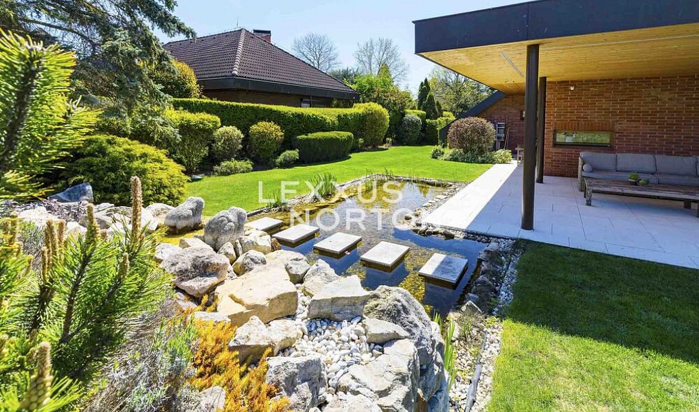 Prodej domu 343 m² s pozemkem 2 363 m², Horoměřice – náhled fotky 9