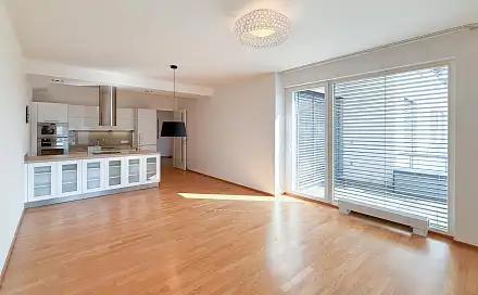 Pronájem bytu 2+kk 71 m²