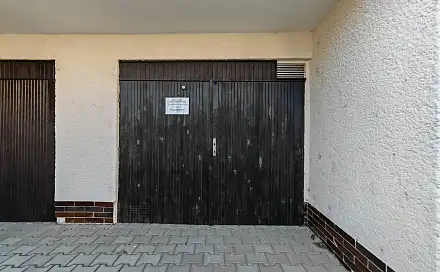 Gráž + předgarážové stání - Pardubice, Trnová, Jožky Jabůrkové, Pardubice - Trnová