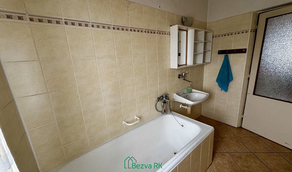 Prodej domu 275 m² s pozemkem 789 m², Zbiroh – náhled fotky 14