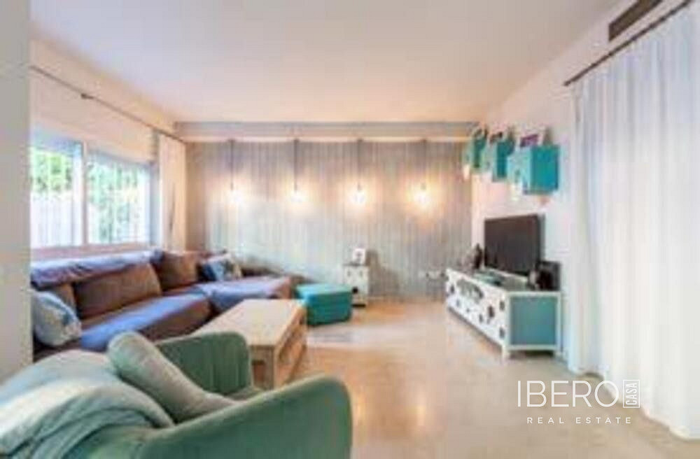 Casa 6+kk – Marbella, Salto del Agua - Més