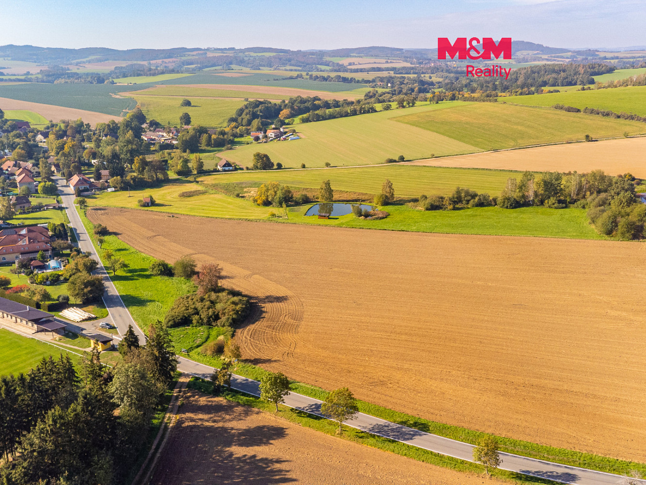Prodej pole 17 069 m²