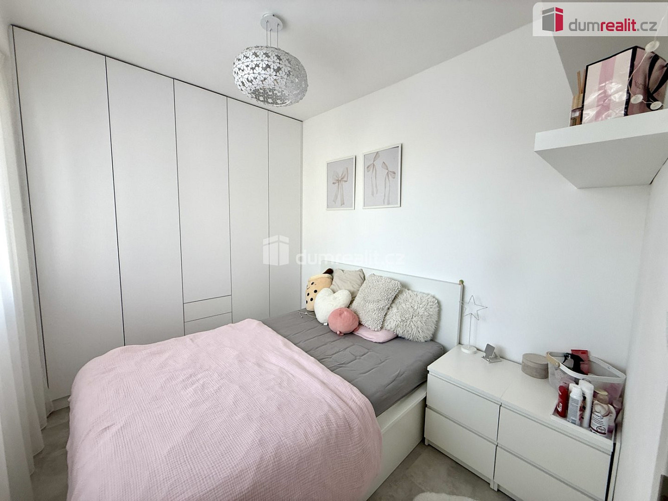 Pronájem bytu 2+kk 38 m² – fotografie 3