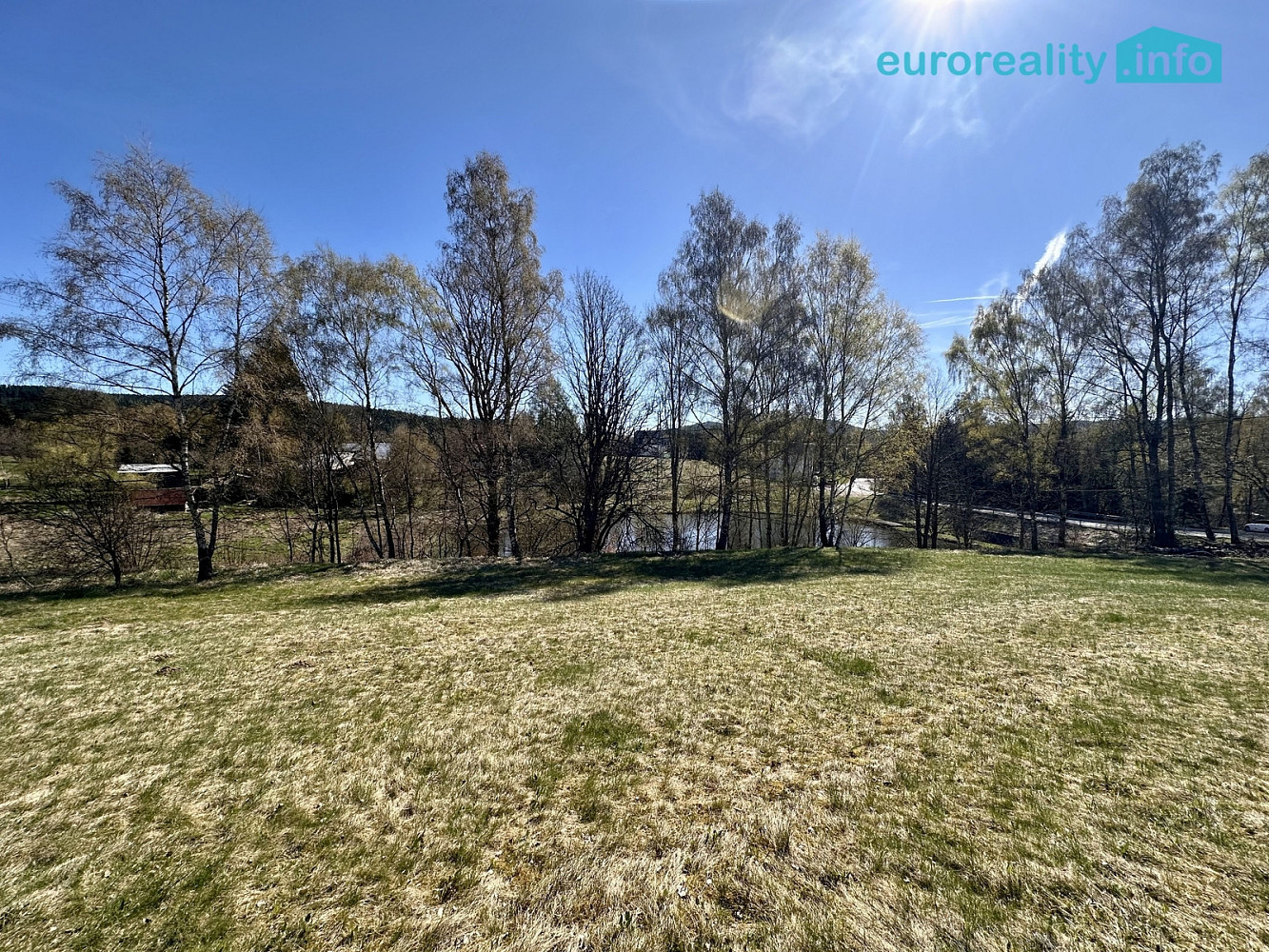 Prodej stavebního pozemku 1 064 m² – fotografie 2
