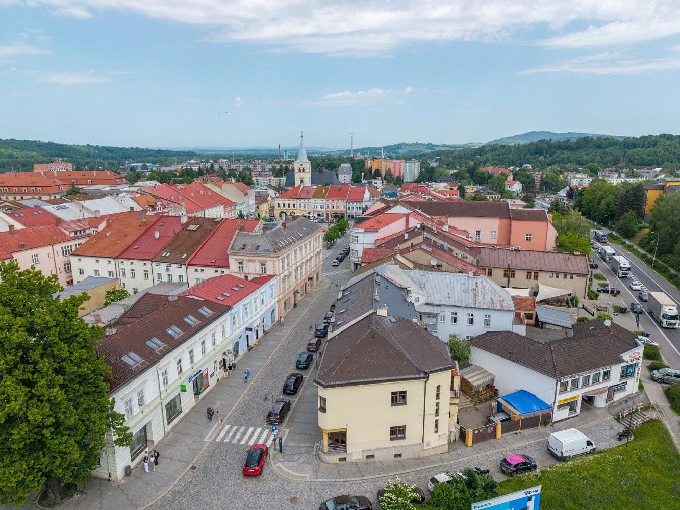 Prodej domu 300 m² s pozemkem 120 m²