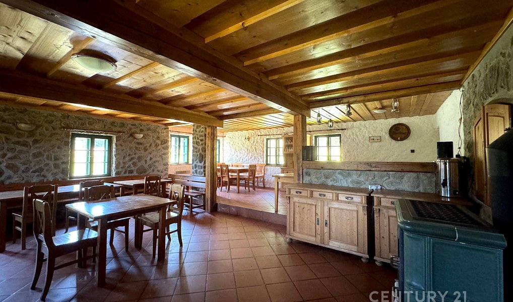 Prodej ubytovacího objektu 720 m², Stachy – náhled fotky 7