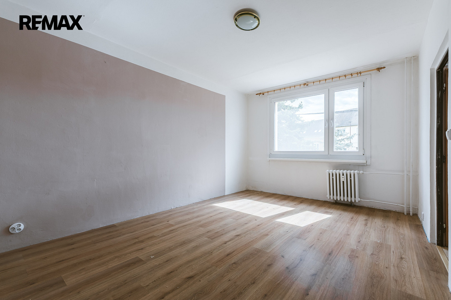 Prodej bytu 1+1 36 m² — photo 2