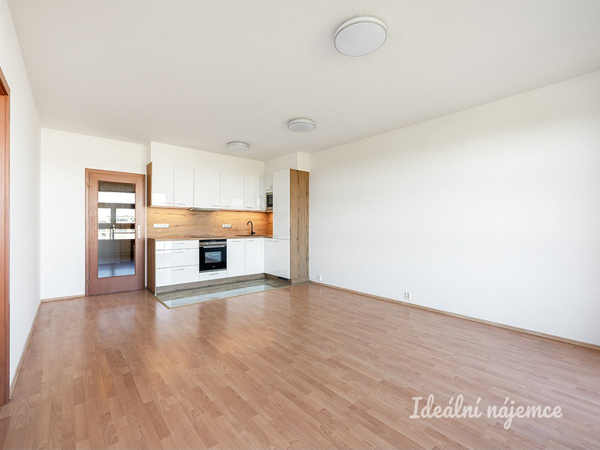 Pronájem bytu 2+kk 68 m²