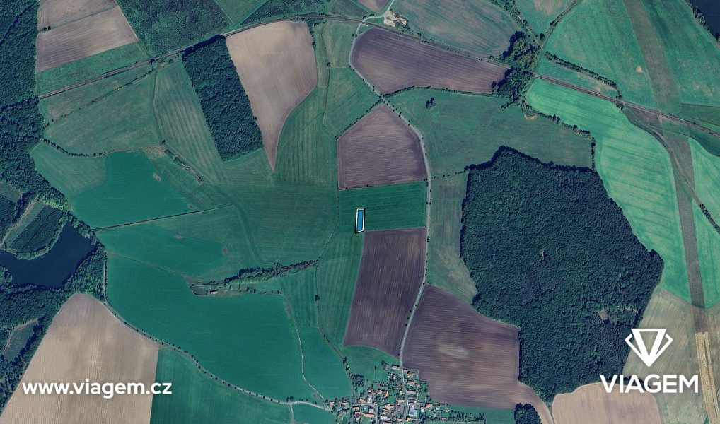 Prodej pole 992 m², Kovač – náhled fotky 3