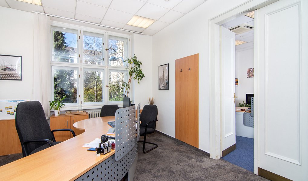 Pronájem kanceláře 153 m², Frýdek-Místek – náhled fotky 8