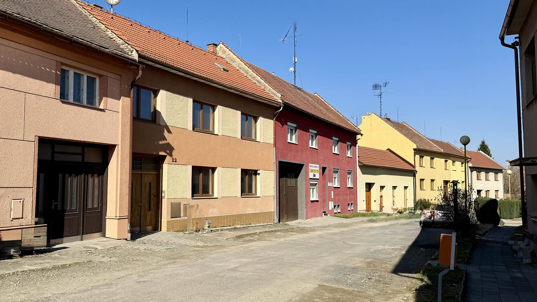 Prodej domu 160 m² s pozemkem 1 044 m² – fotografie 2