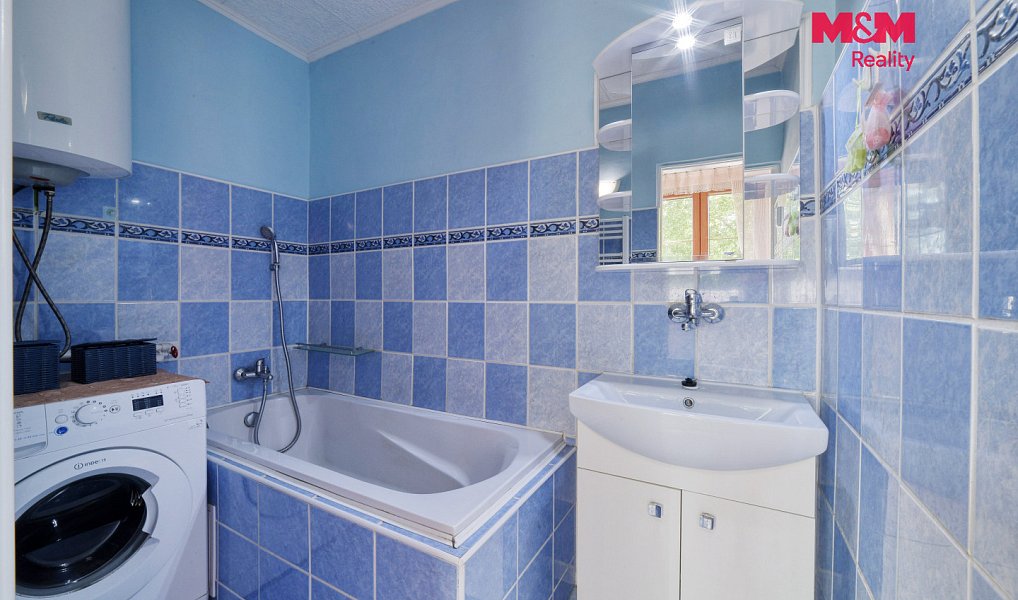 Prodej domu 247 m² s pozemkem 1 456 m², Loket – náhled fotky 22