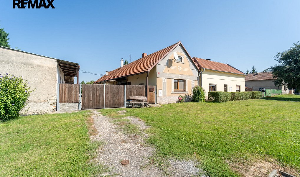 Prodej domu 112 m² s pozemkem 1 855 m², Kouty – náhled fotky 3