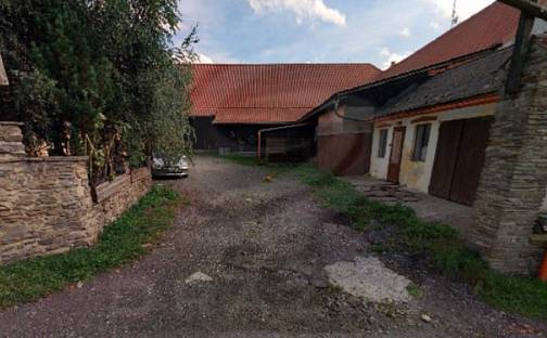 Prodej domu 400 m² s pozemkem 1 841 m², Hlavňovice - Libětice, okres Klatovy