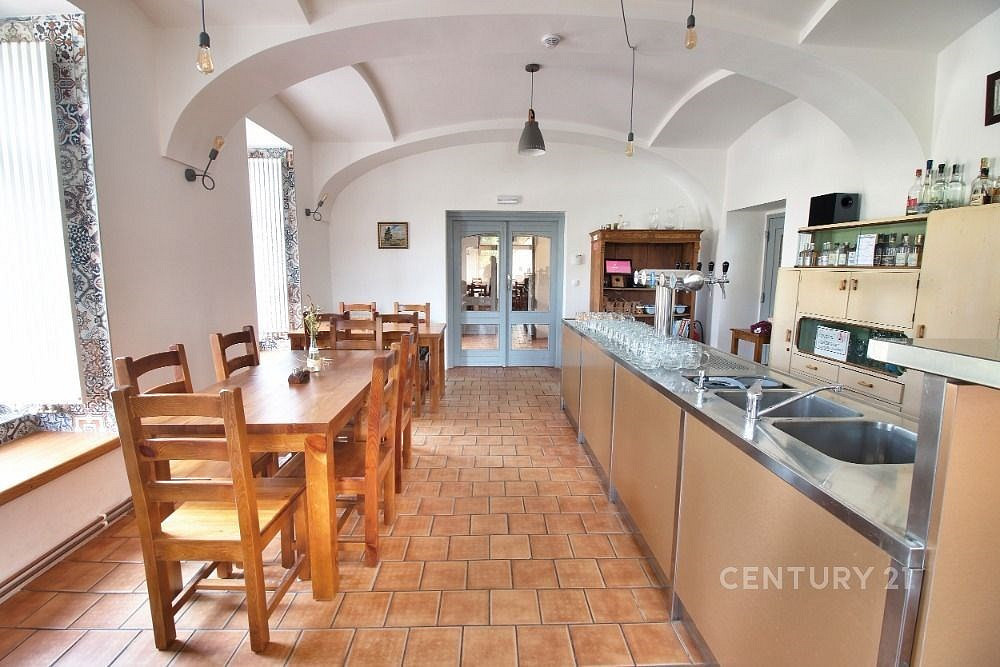 Prodej ubytovacího objektu 350 m² — photo 4